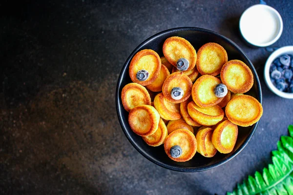 Mini Palačinky Cereálie Sladké Snídaně Snack Dezert Menu Servírování Jídlo — Stock fotografie