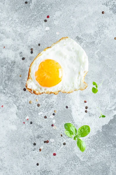 Gebratenes Eigelb Und Weiß Gabel Zum Essen Omelette Frisches Gericht — Stockfoto