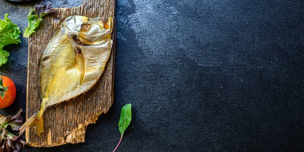 Peixe Mar Fumado Vomer Ingrediente Orgânico Cozinhar Uma Refeição Leve — Fotografia de Stock