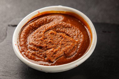 Japon yemeği pişirmek için Miso macunu kalın soya fasulyesi ezmesi. Lezzetli çerezler. Yemek arkaplanı.