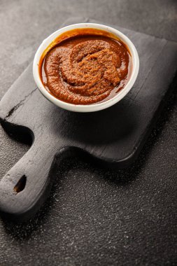 Japon yemeği pişirmek için Miso macunu kalın soya fasulyesi ezmesi. Lezzetli çerezler. Yemek arkaplanı.