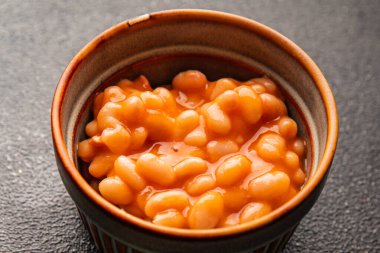 Fasulye sosu sebzeler, doğal yemek, lezzetli çerezler, lezzetli gurme yemek arka planı, masa üstü fotokopi alanı keto, paleo diyet vegan ve vejetaryen yiyecekler.