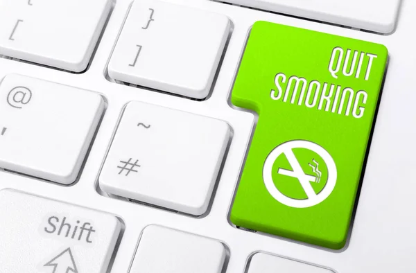 Makro Klávesy Zeleným Tlačítkem Ukončit Kouření Kouření Není Povoleno Ikonu — Stock fotografie