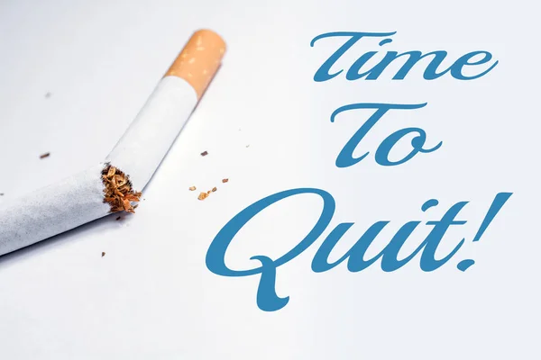 Tempo Smettere Fumare Promemoria Con Sigaretta Rotta Whitebox — Foto Stock