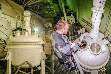 Endüstriyel kolaj. Sanayi Geliştirme kavramı 