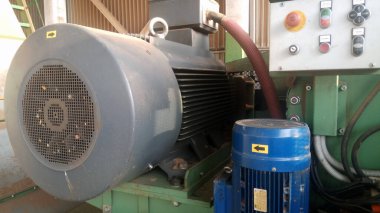 Büyük elektrikli motorlara yakın çekim