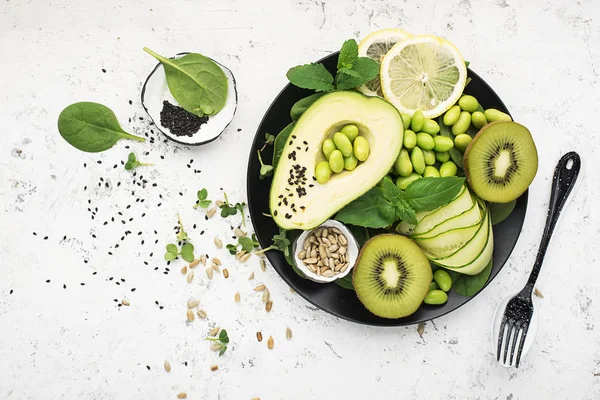 ıspanak, mikro Yeşiller, soya fasulyesi, fasulye salatalık sebze Yeşiller mono