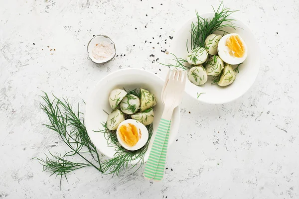 Kartoffelsalat Bauernmarkt Mit Frischen Gemüsegurken Rettich Und Bio Eiern Mit — Stockfoto