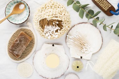 Sıfır atık banyo. Ekolojik basit ev