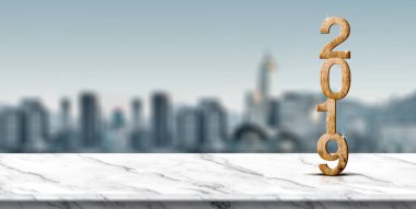 Yeni yıl 2019 numarası (3d render) bulanıklık soyut cityscape bokeh arka plan, beyaz mermer masa üzerinde sahte görüntü veya ürün, tatil kutlama tebrik kartı montaj için afiş yer ahşap
