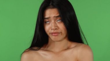 Muhteşem Genç Asyalı kadın aramıyorum etkilendim ve hayal kırıklığına