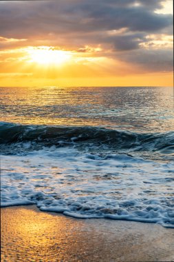 Plaj tatil sahil yaz Ispanya gündoğumu 