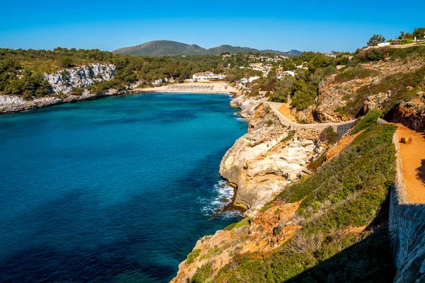 Widok Morze Cala Romantica Panorama Błękitnym Niebie Lecie — Zdjęcie stockowe