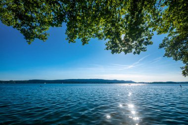 Yaz sonu güzel Konstanz Gölü'nde tatil