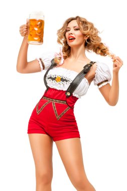 Beyaz arka plan üzerinde izole bira ile geleneksel Bavyera kostüm giyen Oktoberfest garson yaratıcı konsept fotoğraf.
