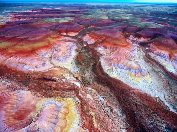 Akzhar Dağları 'nda renkli tebeşir oluşumları, Kazakistan. Akzhar Dağları 'nda renkli tebeşir oluşumlar merkezi Kazakistan bulunmaktadır.