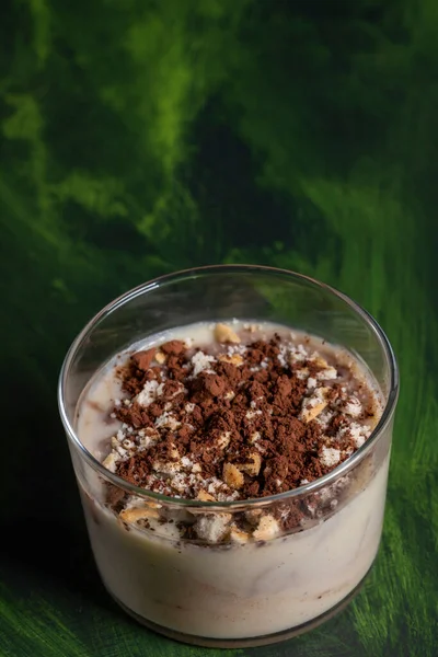 Pudding Oder Spanische Milchcreme Mit Kakao Keksen Vanille Milch Eiern — Stockfoto