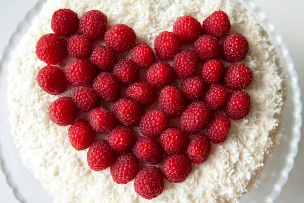 Valentine Day Cake Wedding Cake Beautiful Cake Natural Berries Laid — Stock Photo, Image