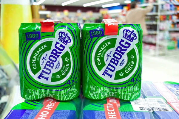 Minsk Weißrussland September 2019 Tuborg Bierverpackungen Supermarkt — Stockfoto