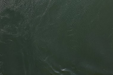 Okyanustaki durgun su