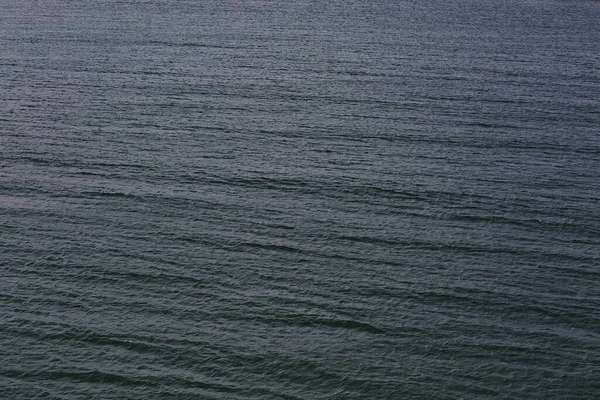 波のないかなりの海 — ストック写真