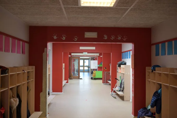 Red Empty School Hallway Kids Hand Prints Walls — Stock Photo, Image