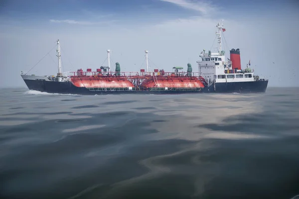 Tengeri Olajszállító Tartályhajó Nemzetközi Szállítás Szállítás Mély Kék Tenger — Stock Fotó
