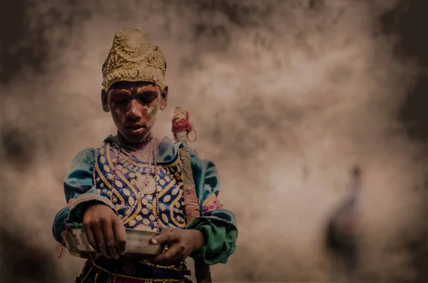 Indian Village Boy Begging Sustenance Disguise Lord Ram Lord Ram — Stock Photo, Image