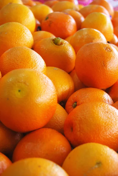 orange fruits