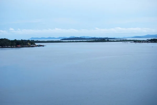 Sinabung bay, Batam Endonezya