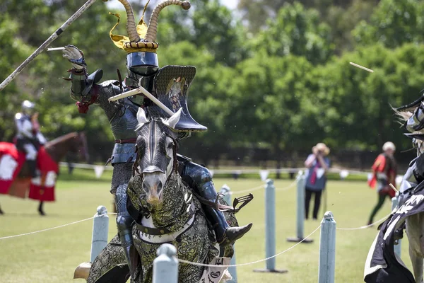 Caballero Durante Recreación Del Torneo Medieval Justas — Foto de Stock