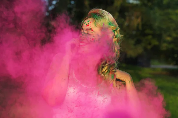 Emotional Caucasian Woman Curly Hair Standing Cloud Pink Dry Paint — Stock Photo, Image