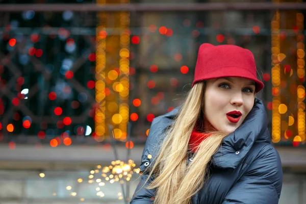 Cool Blonde Model Red Lipstick Celebrating Winter Holigdays Sparklers Empty — Stock Photo, Image