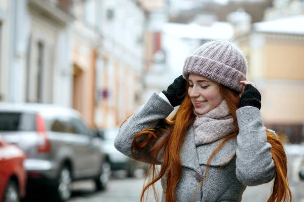 Joyful Red Haired Woman Wearing Warm Winter Clothes Walking Street — Stock Photo, Image