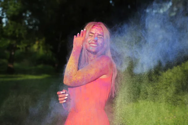 Happy Young Woman Wearing Orange Dress Posing Cloud Dry Paint — Stock Photo, Image