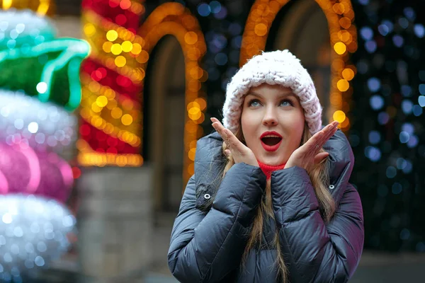 Merry girl enjoying winter holidays — Stock Photo, Image