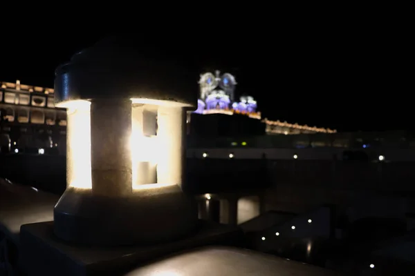 Lâmpada Iluminada Fora Templo Dourado Amritsar — Fotografia de Stock