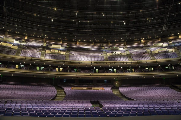 Empty Auditorium Purple Seats — Stock Photo, Image
