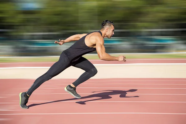 Sprinter Lämnar Startgroparna Löparbanan Explosiv Start — Stockfoto