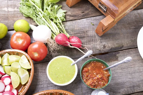 Radieschen Tomaten Und Zwiebeln Typisch Mexikanisches Essen Aus Guadalajara Rustikaler — Stockfoto