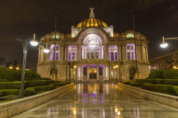Вночі Постріл Пам Ятника Angel Indepencia Мехіко — стокове фото