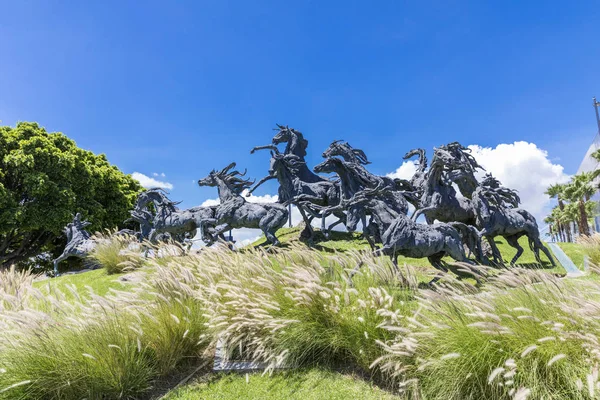 Monumentos Guadalajara Jalisco México Rodeo Estampida Los Caballos — Foto de Stock