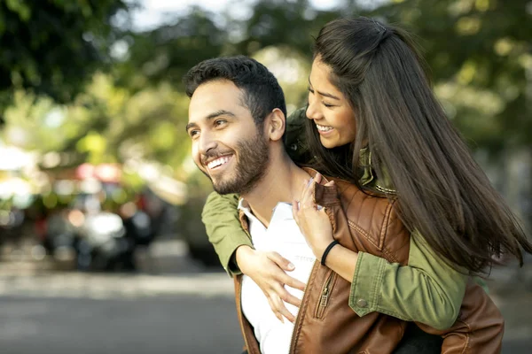 Pareja enamorada — Foto de Stock