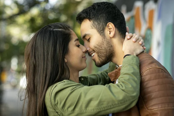 Birbirine aşık çift