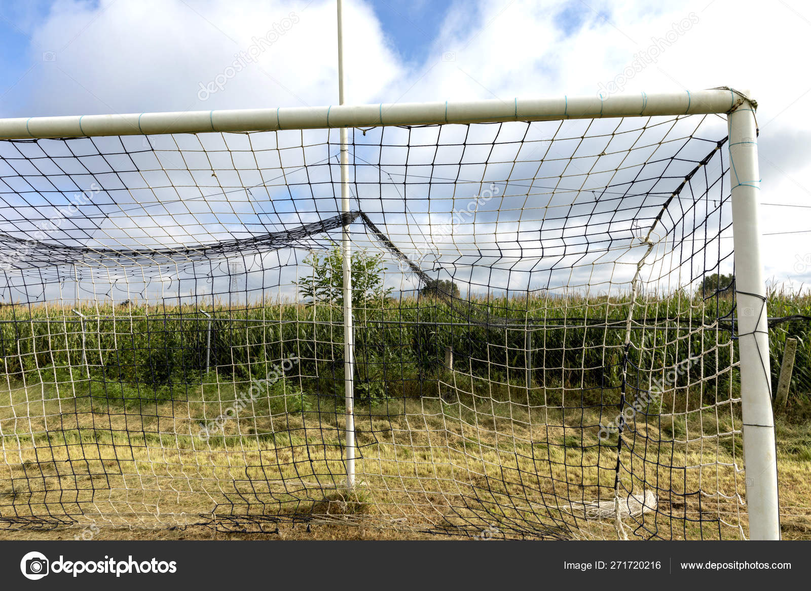 Old soccer field — Stock Photo © camaralenta 271720216