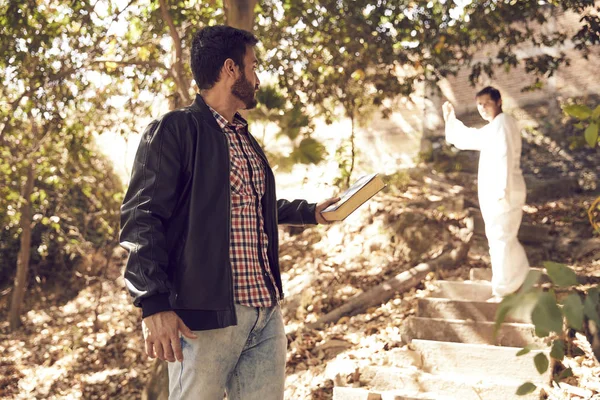 Spirituelle Wiedergeburt des Menschen — Stockfoto