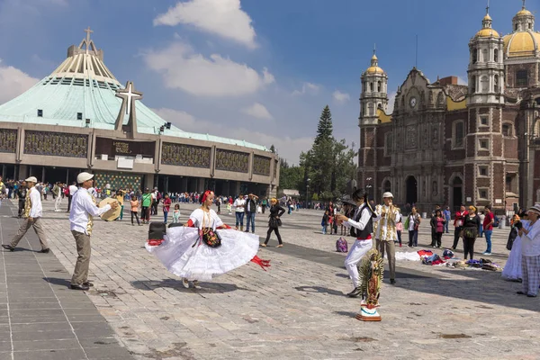 Basilica av vår fru av guadalupe. — Stockfoto