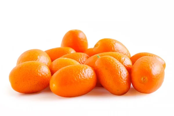 Färsk Saftiga Kumquat Vit Bakgrund — Stockfoto