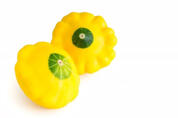 Fresco Giallo Pattypan Squash Sfondo Bianco — Foto Stock