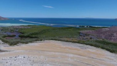 Isla San Jose, Baja California Sur, Meksika hava panoramik manzaralarını. Deniz cortez.